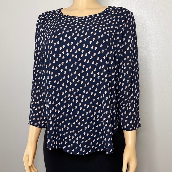 Ann Taylor Blouse Size Small - Picture 2 of 15